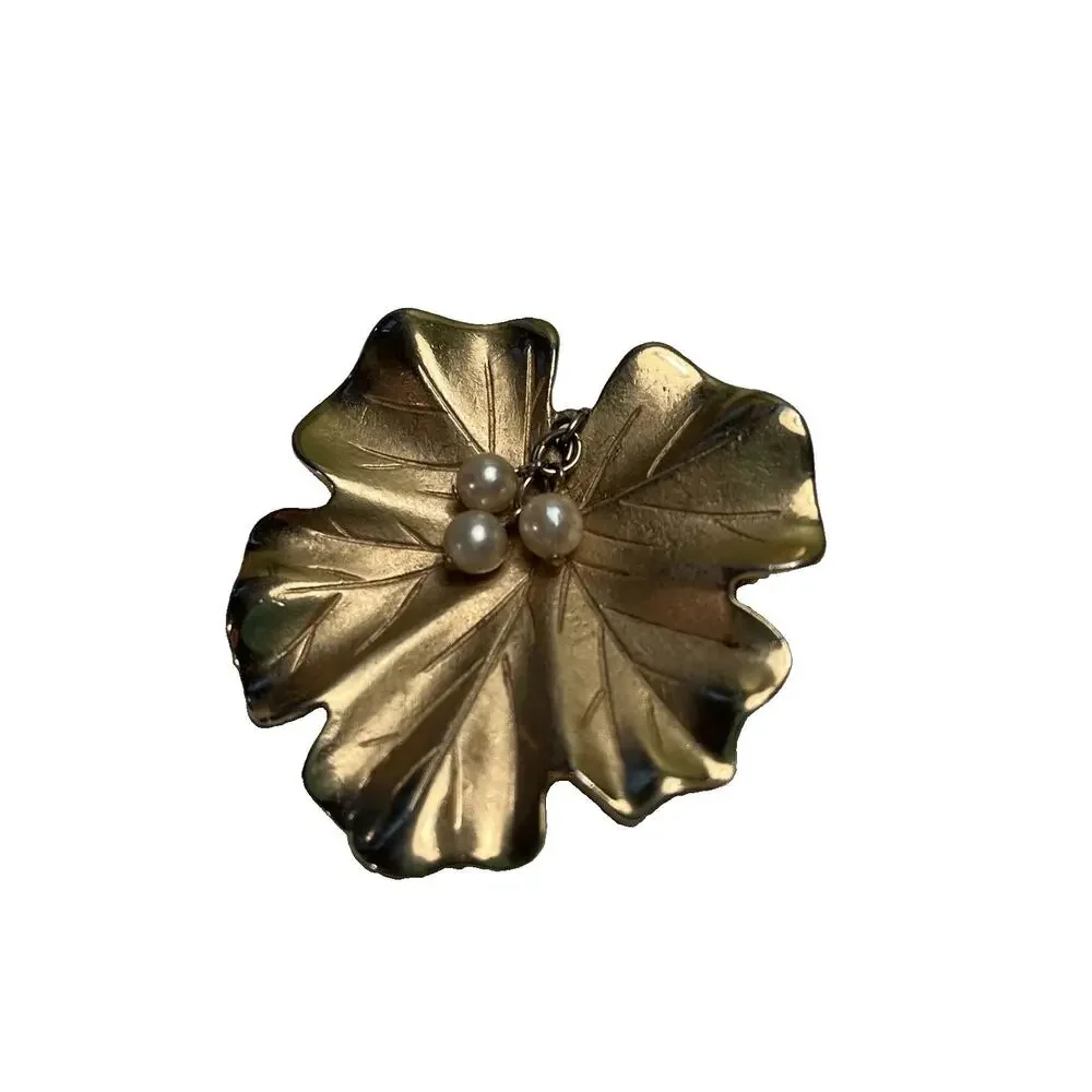 Vintage Capri Signed Leaf Brooch Faux Pearls Goldtone 1.75 Inch